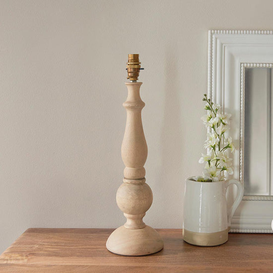 Hidcote And Ikat 30cm Pearl Grey Shade Table Lamp With Country Classic Base