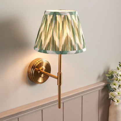 Step T Bar And Zigzag 20cm Cotswold Green Shade Wall Light In Brushed Aged Brass