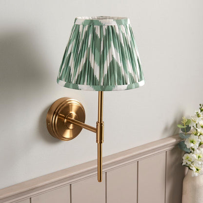 Step T Bar And Zigzag 20cm Cotswold Green Shade Wall Light In Brushed Aged Brass