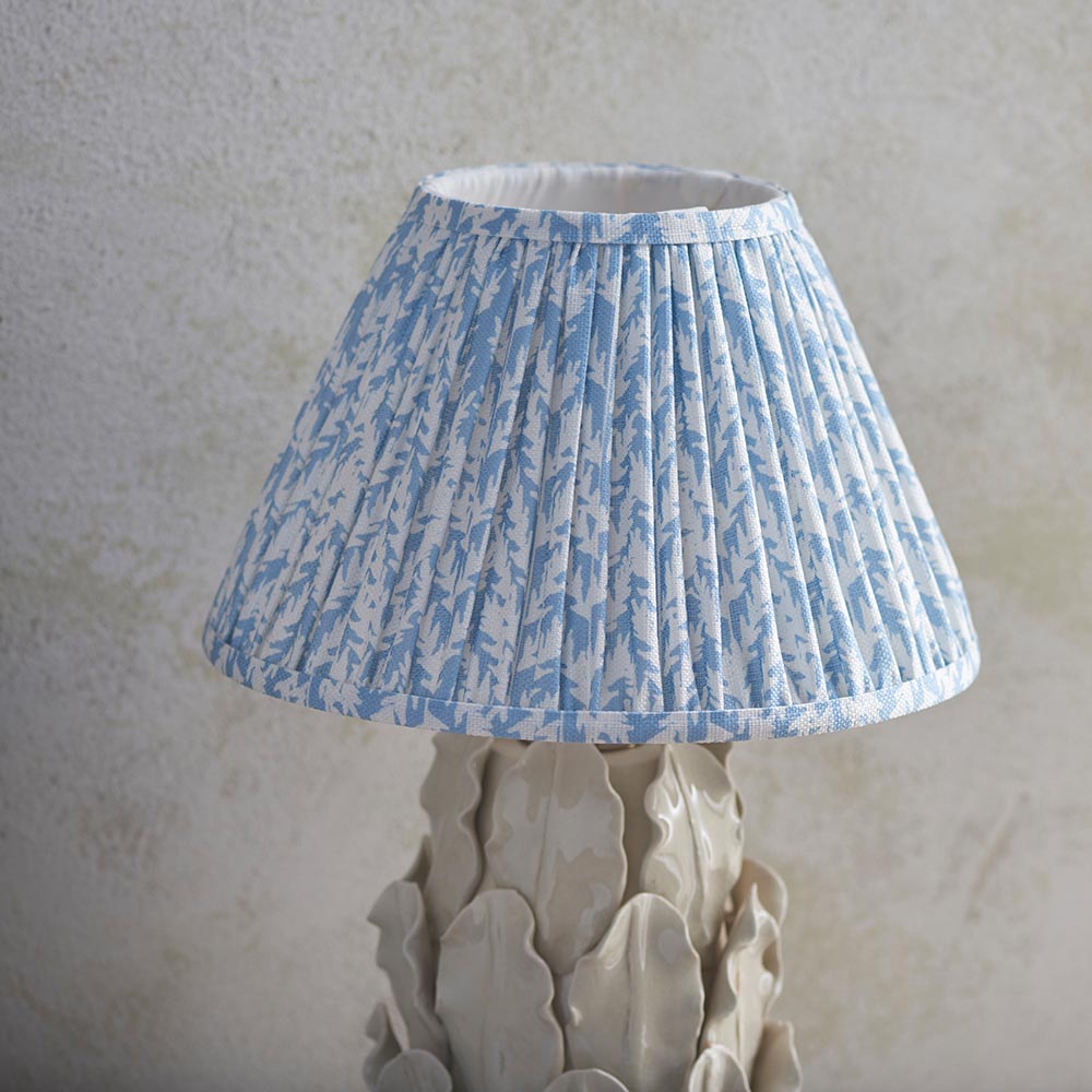 Layered Leaf And Leaf 30cm Shell Bay Blue Shade Table Lamp With Ivory Ceramic Base