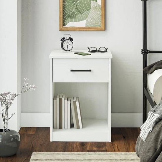 Brez Wooden Bedside Cabinet With 1 Drawer In White