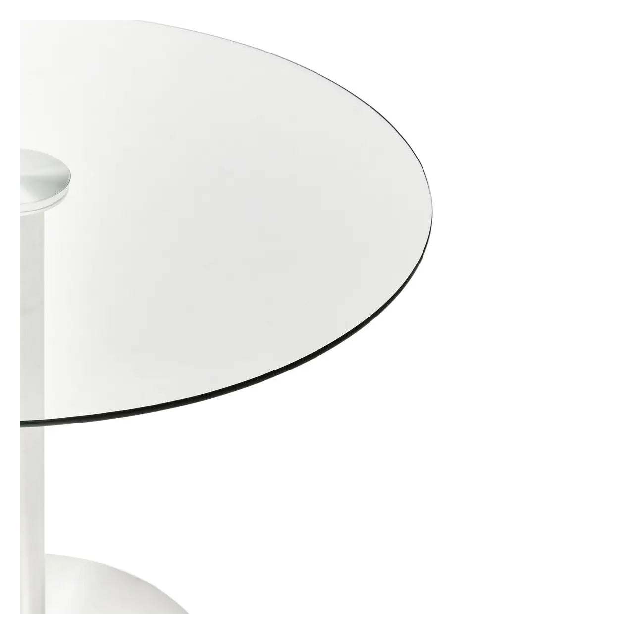 Metropolitan Round Clear Glass Dining Table With Silver Steel Base