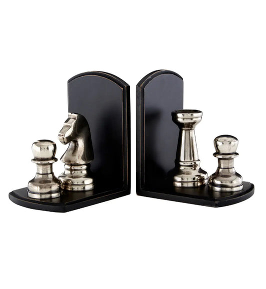 Kensington Townhouse Two Chess Piece Bookends In Silver