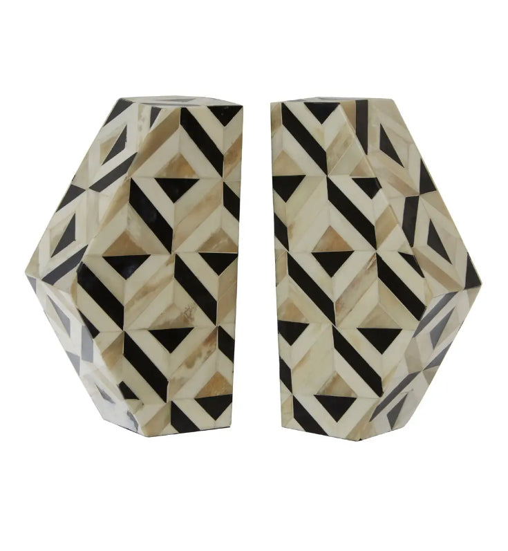 Harlo Resin Set Of 2 Intricate Pattern Bookends In Ivory And Black