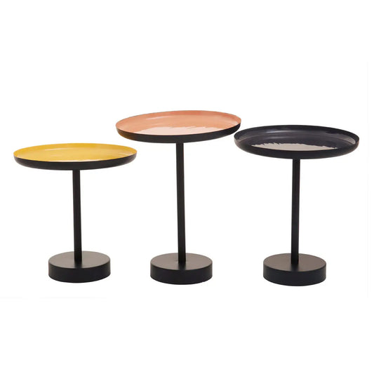 Amira Metal Set Of 3 Tray Tables In Gold And Black