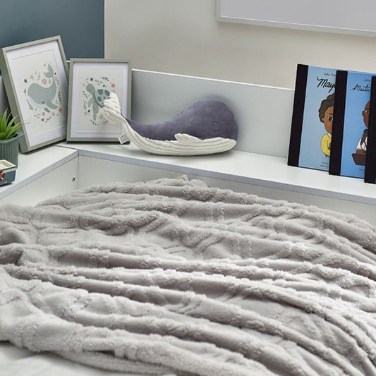 Cyclone Wooden Daybed With Drawers In White