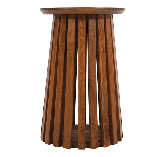 Slatted Mango Wood Round Side Table In Walnut