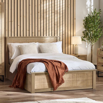 Padstow Wooden Ottoman King Size Bed In Oak
