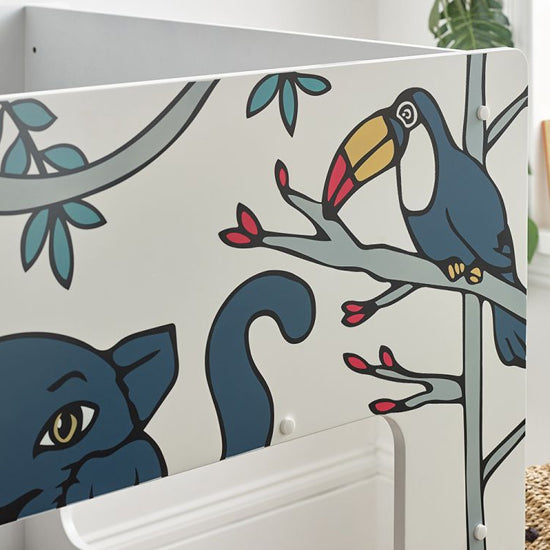 Safari Wooden Bunk Bed In Safari Theme Print