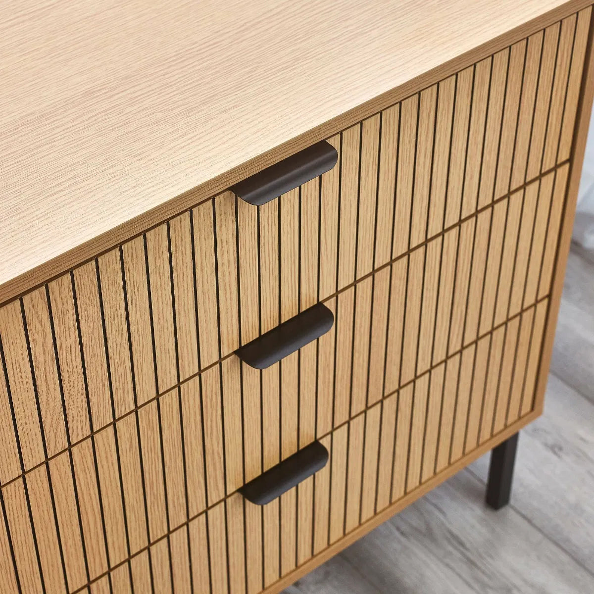 Sia Wooden Chest Of 3 Drawers In Oak
